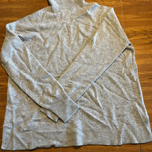 Nordstrom Cashmere Sweater - Picture 4 of 5